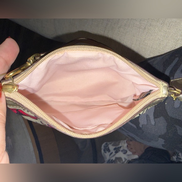 Coach Poppy Kyra Satin Medium Wristlet (EUC) - Picture 5 of 7